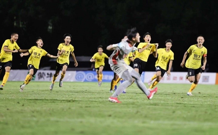 【中青赛侧记】恒大首冠,姗姗来迟