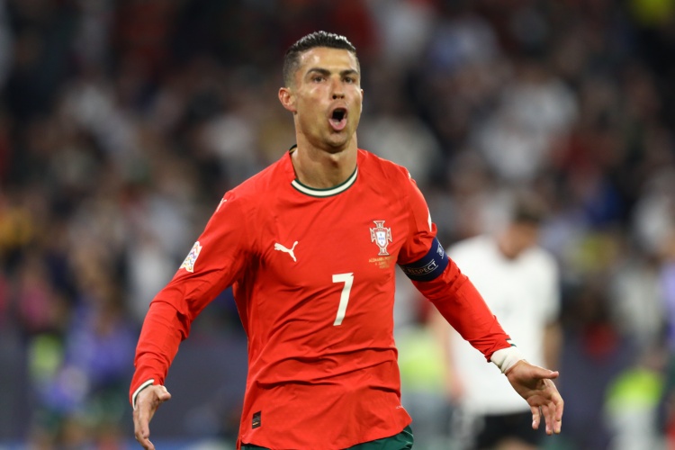 吉尔伯托：C罗的领导能力对葡萄牙很重要，他能为队友带来自信